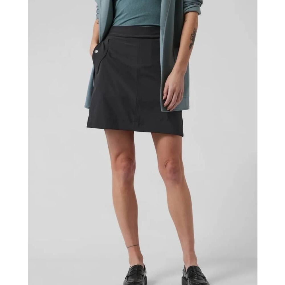 Athleta 8 black Vienna Cargo Skort skirt biker shorts pickleball tennis golf gym - Picture 1 of 5
